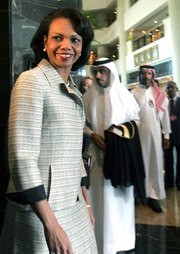 US Secretary of State Condoleezza Rice arrives 12 November 2005to attend the opening of the second Forum for the Future in Manama. (AFP)