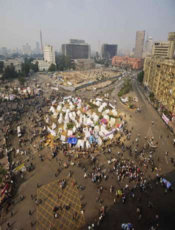 A general view of Egypt landmark Tahrir Square is seen on November 27, 2012 in Cairo. (AFP)