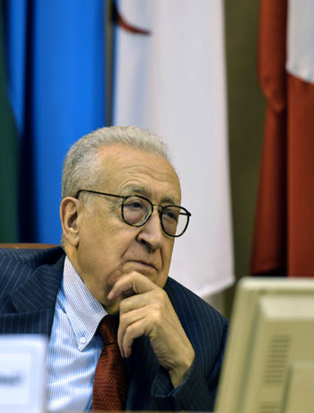 International peace envoy for Syria Lakhdar Brahimi attends a meeting on Syria at the Arab League in Cairo, on November 12, 2012. (AFP)