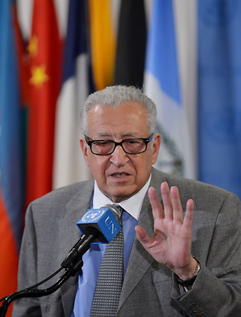 Lakhdar Brahimi, Joint Special Representative of the United Nations and the League of Arab States for Syria, speaks to the media after briefing the Security Council November 29, 2012 at UN headquarters in New York. (AFP)