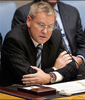 UN chief investigator into the killing of Lebanese ex-premier Rafik Hariri Detlev Mehlis, seen here in October 2005 (AFP)