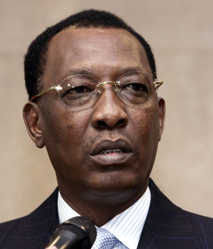File picture of Chadian President Idriss Deby speaking during a press conference at the EU headquarters in Brussels, 24 November 2005 (AFP)