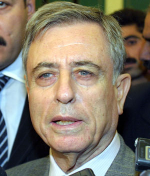 This file photo taken 15 November 2003 shows Syrian Vice President Abdel Halim Khaddam talking to the press after meeting with a delegation of tribal representatives from Iraq in Damascus (AFP)
