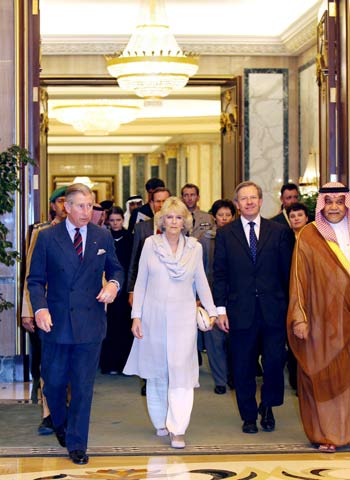 Britain's Prince Charles accompanied by his wife Camilla arrive to meet Saudi King Abdullah Bin Abdulaziz (AFP)