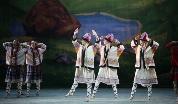 In this photo taken on Wednesday, April 17, 2013, Finnish National Ballet dancers perform "The Rite of Spring" ballet at Bolshoi Theater in Moscow. (AP Photo/ Alexander Zemlianichenko Jr)