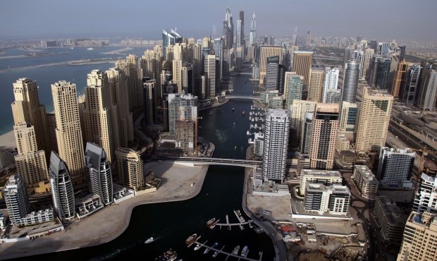 An image taken from Burj Khalifa, the world's tallest skyscraper, on May 21, 2013 shows part of Dubai's Marina. (AFP Photo/Marwan Naamani)