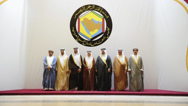 The Gulf Cooperation Council's (GCC) Assistant Secretary General Abdullah bin Juma al-Shibli, United Arab Emirates' Oil Minister Suhail Mohamed Al Mazrouei, Qatar's Minister of Energy and Industry Mohammed Saleh al-Sada, Saudi Oil Minister Ali al-Naimi, Bahrain's Minister of Finance Sheikh Ahmed Bin Mohammed al-Khalifa, Kuwait's Minister of Finance Mustafa al-Shamali and Oman's Oil Minister Mohamed bin Hamad Al Rumhi pose for a group photo during a meeting of Gulf Arab oil ministers in Riyadh September 24, 2013. (REUTERS/Faisal Al Nasser)