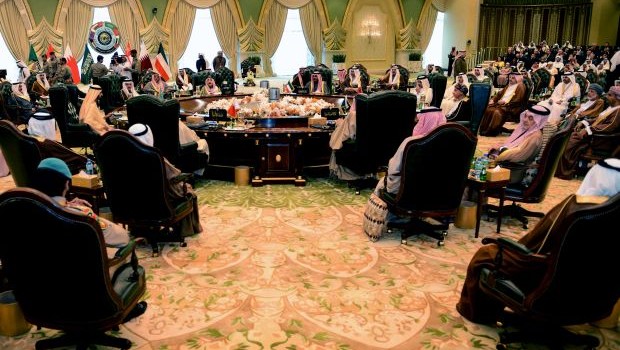 A general view of the last session of the 34th Gulf Cooperation Council (GCC) summit held in Kuwait, on Wednesday, Dec. 11, 2013 (AP/Gustavo Ferrari).
