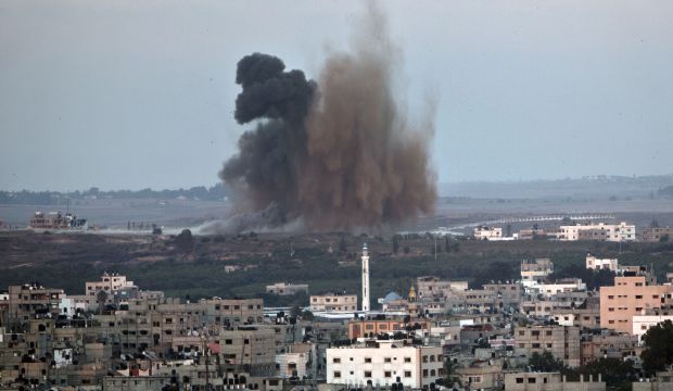 Smoke billows following an Israeli military strike on Gaza City on August 8, 2014. (AFP/Mahmud Hams)