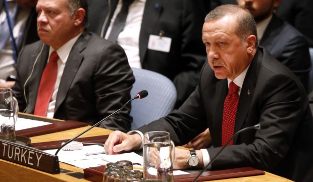 President Recep Tayyib Erdoğan of Turkey (R) addresses a meeting of the UN Security Council regarding the threat of foreign terrorist fighters, in New York City, New York, USA, on September 24, 2014. (AP Photo/Jason DeCrow)