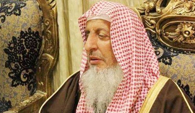 File photo of Saudi Grand Mufti Sheikh Abdulaziz Al Al-Sheikh. (Asharq Al-Awsat) 