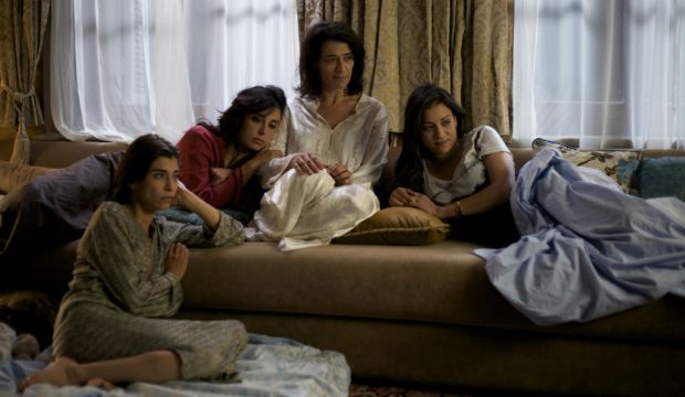 Still from Rock the Casbah (Laïla Marrakchi, 2013)