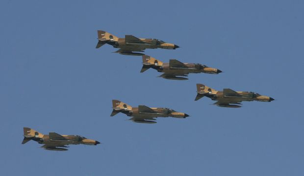 Iranian fighter jets during a military ceremony in Tehran, on April 18, 2011 (EPA/Abdedin Taherkenareh)