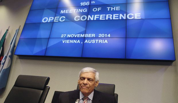 OPEC Secretary-General Abdullah al-Badri waits for the start of a meeting of OPEC oil ministers at OPEC's headquarters in Vienna November 27, 2014. (Reuters/Heinz-Peter Bader)