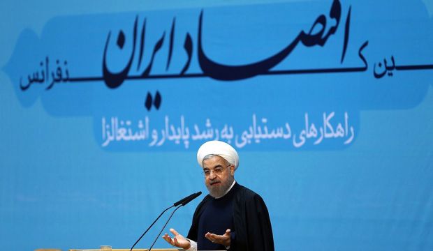 Iranian President Hassan Rouhani speaks during the opening ceremony of an economic conference in Tehran, Iran, on January 4, 2015. (AFP Photo/Iranian Presidency Website)