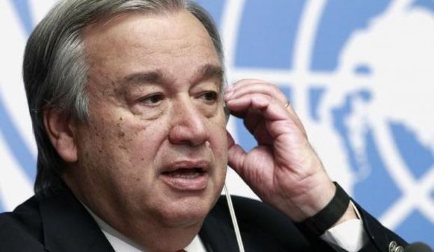 United Nations High Commissioner for Refugees António Guterres gestures during a news conference at the launch of the Global Humanitarian appeal for 2015 at the UN European headquarters in Geneva on December 8, 2014. (Reuters/Pierre Albouy)