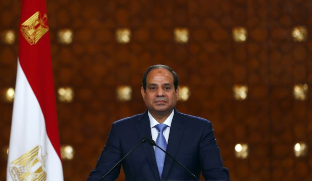 Egypt's President Abdel-Fattah El-Sisi speaks during a news conference with Cyprus' President Nicos Anastasiades and Greek Prime Minister Antonis Samaras (unseen) after their summit in Cairo, on November 8, 2014.  (Reuters/Amr Abdallah Dalsh)