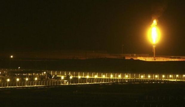The Shaybah oilfield complex is seen at night in the Rub' Al-Khali desert, Saudi Arabia, on November 14, 2007. (Reuters/Ali Jarekji)