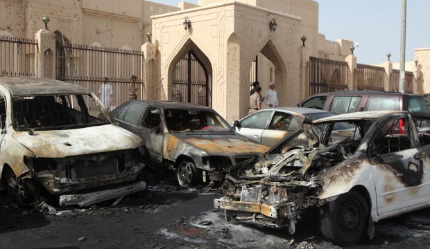 Saudi security forces inspect the site of a suicide bombing that targeted the Shi'ite Al-Anoud mosque in the coastal city of Dammam on May 29, 2015. (AFP)