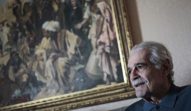 In this Monday, January 31, 2011 file photo, Egyptian film star Omar Sharif talks to the Associated Press in Cairo, Egypt. (AP Photo/Lefteris Pitarakis, File)