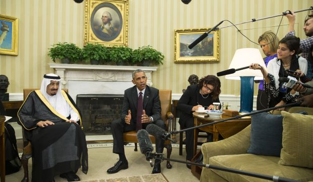 President Barack Obama, right, meets with King Salman of Saudi Arabia in the Oval Office of the White House, on Friday, September 4, 2015, in Washington. (AP Photo/Evan Vucci)