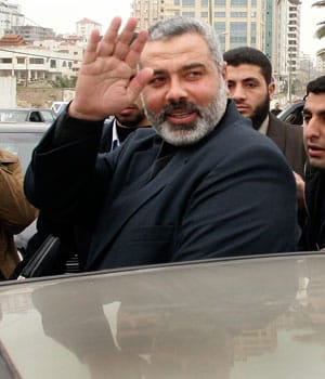 EU official: No aid for Hamas-led government unless it commits to peace with Israel