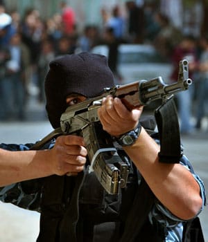 Gaza chaos confronts Hamas with first major challenge in government