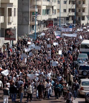 Egypt arrests 15 in clashes between Coptic Christians and Muslims