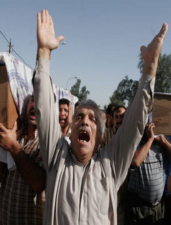 Bombs Blast Shiite Area after Baghdad Rampage