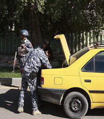 Attacks erupt in Iraq, leaving 24 dead