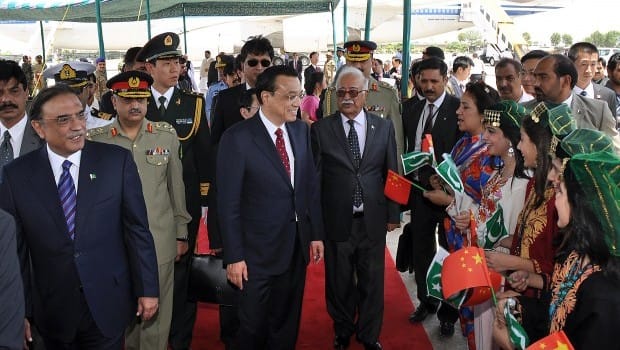 China’s Li offers to help end Pakistan energy crisis