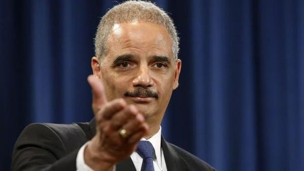Media editors say U.S. attorney general to change investigations