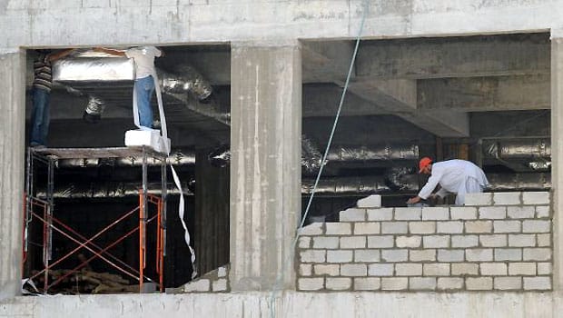 Saudi Arabia urges illegal workers to take advantage of amnesty
