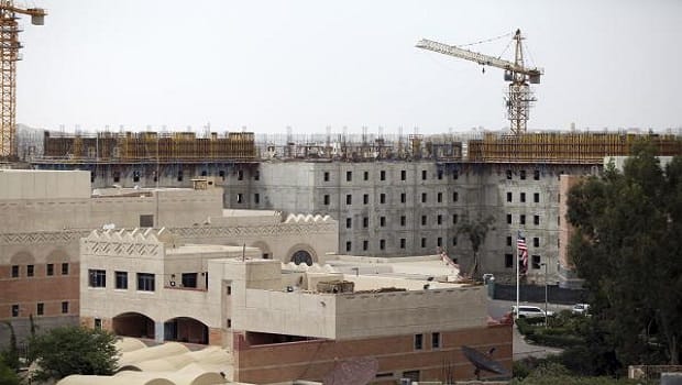 Yemeni foreign minister criticizes embassy closures
