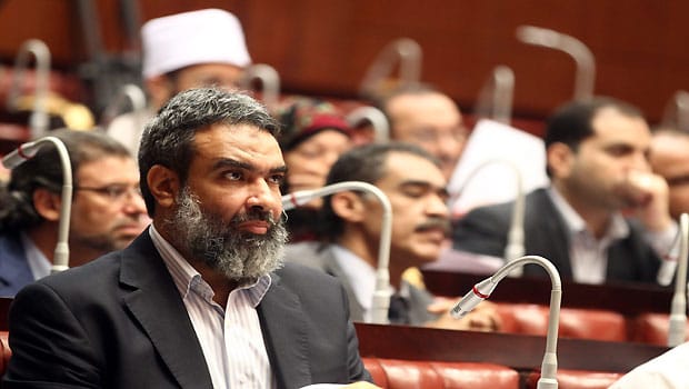 Egypt Constitution: Salafists, Al-Azhar at odds over Islamic Sharia provision