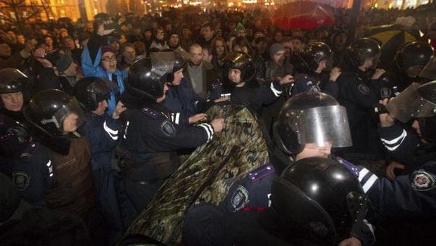 Ukraine marks tragic date amid setback on EU hopes