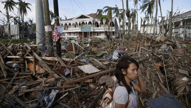 Philippine president to camp in Tacloban