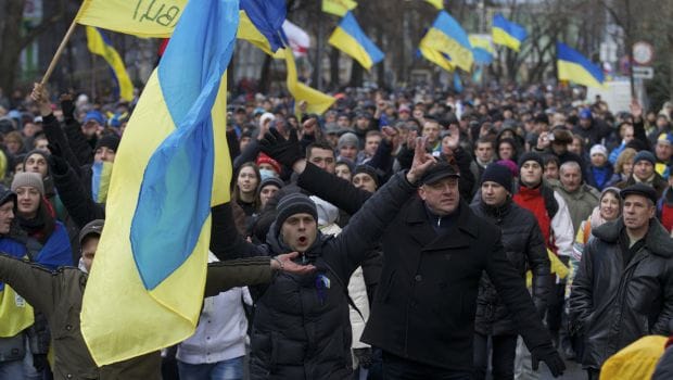 Ukrainian protesters block main government building