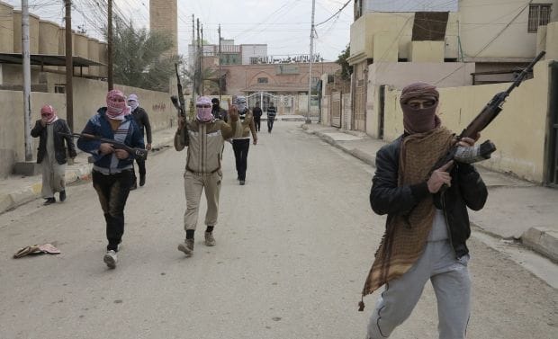 Iraq: Tribes, ISIS face off in Anbar