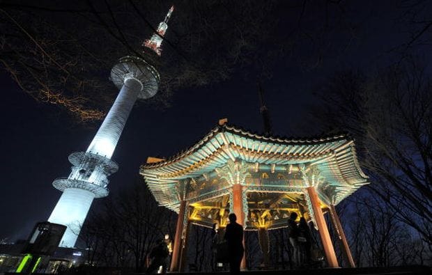 South Koreans on Arab Airwaves