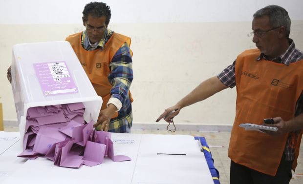 Libya: Low turnout at constitution committee vote