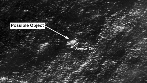 Possible Malaysian plane debris spotted in Indian Ocean off Australia