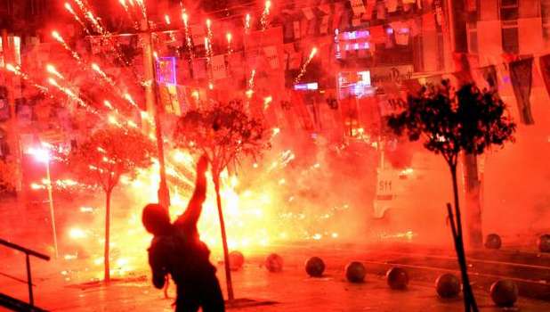 Debate: Turkey will not benefit from its support for the Muslim Brotherhood