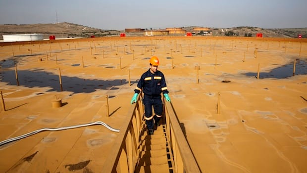 Iraq seeks arbitration against Turkey on Kurdish oil sale