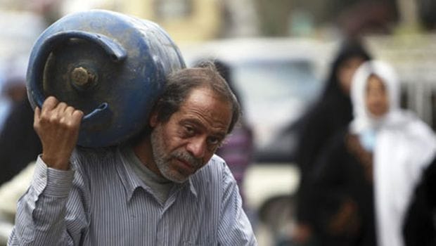 Egypt to lift natural gas prices for homes, businesses