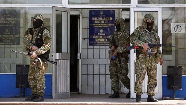 Obama announces new US sanctions on Russia over Ukraine