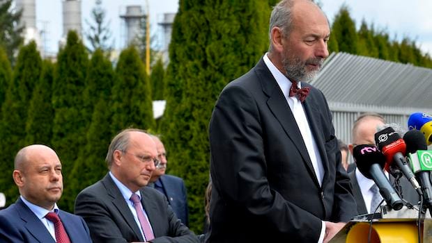 Slovakia to deliver Ukraine gas, but wider fuel crisis lingers