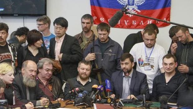 Ukraine rebels ignore Putin call to delay self-rule vote