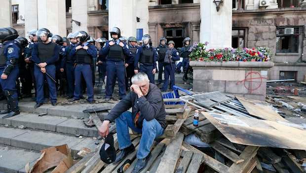 Dozens killed in Ukraine riot and fire