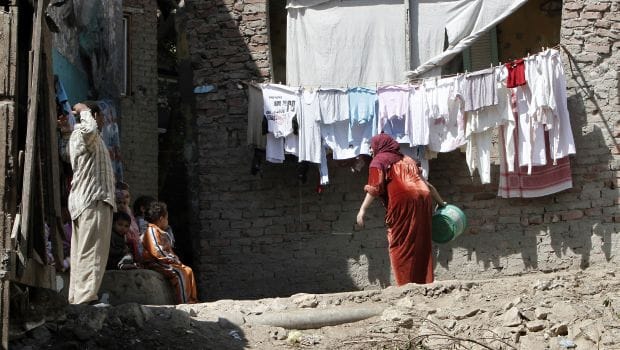 Egypt’s government buckles down to tackle slum problem